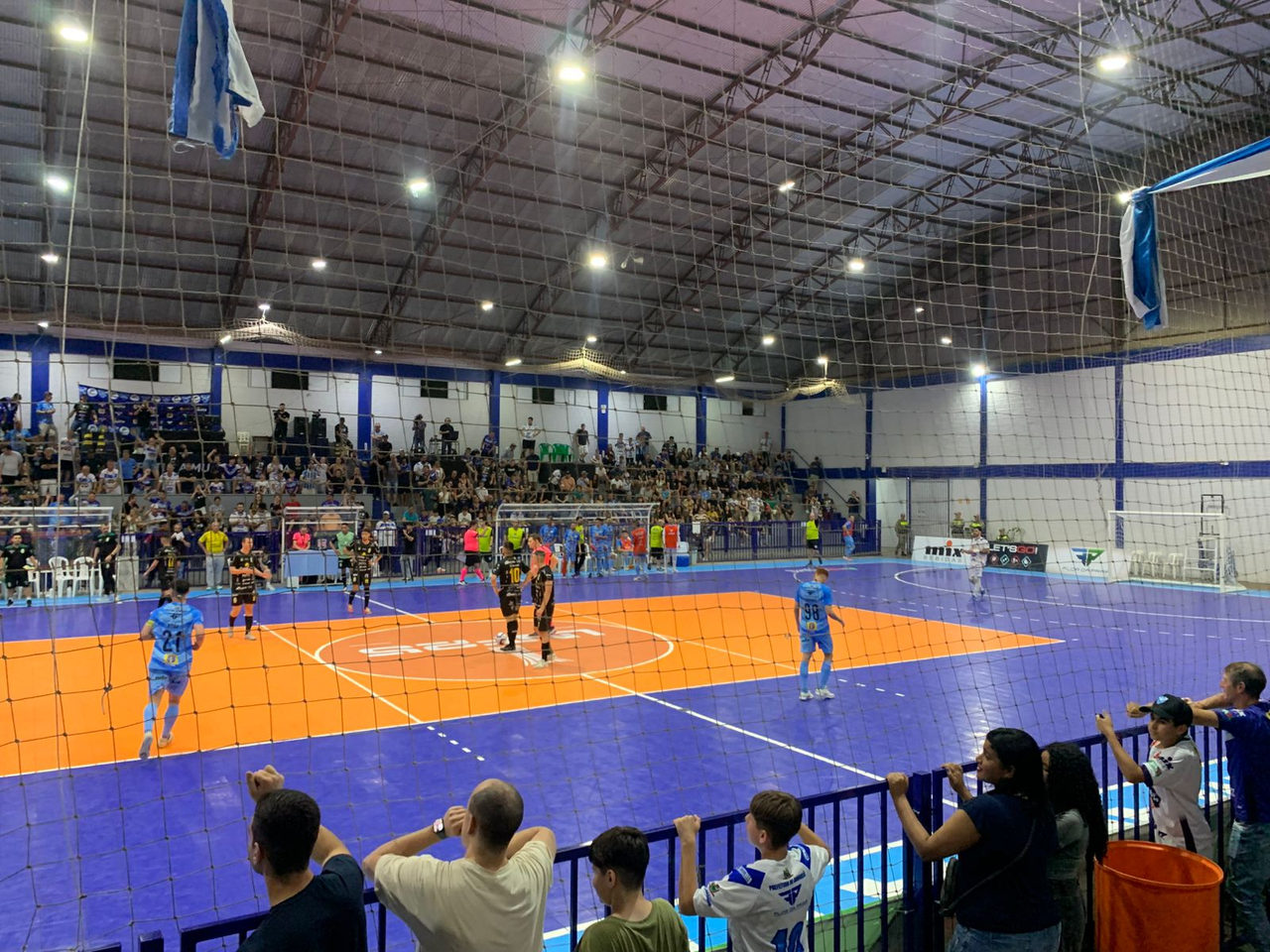 Atlec e Vélez Camaquã empatam e deixam decisão aberta no Gauchão Série B de Futsal