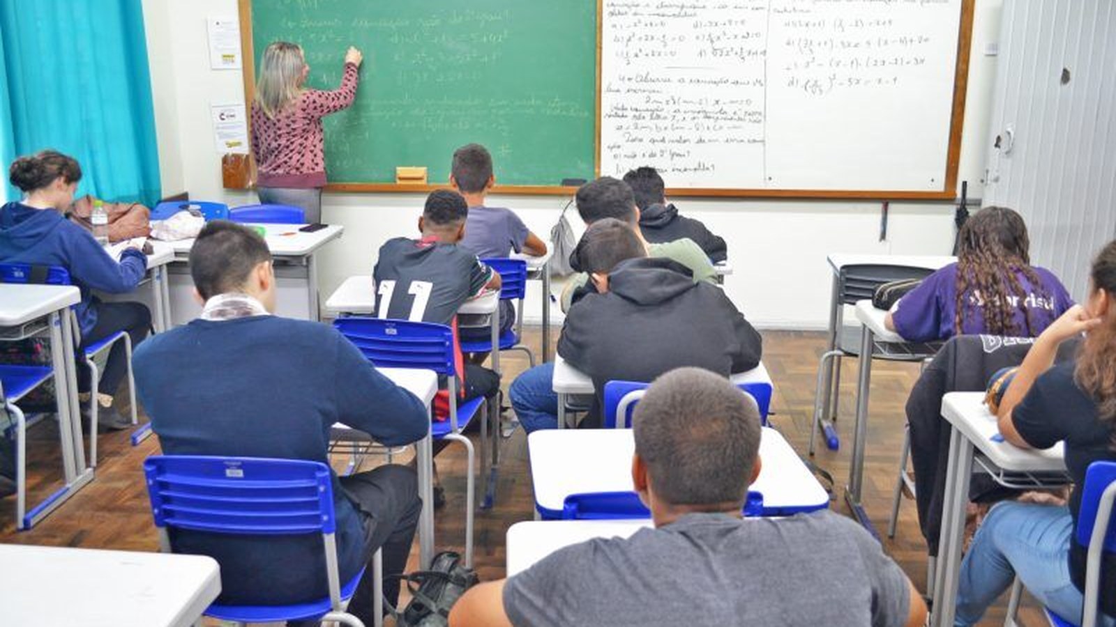 Brasil fica em 71º lugar em Matemática entre 90 países no PISA