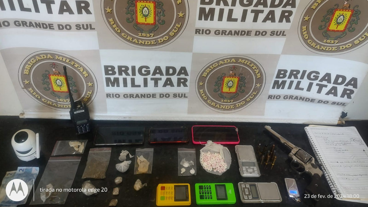Brigada Militar prende homem tráfico de drogas e porte ilegal de arma de fogo