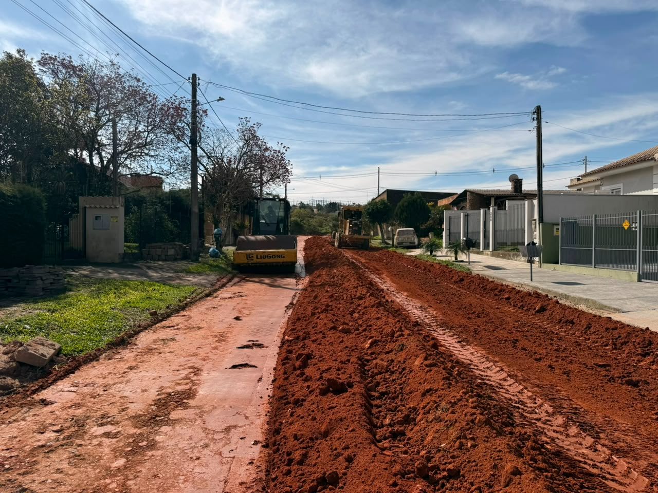 Camaquã executa obra contra enxurradas na rua Tito Paranhos, no bairro Floresta