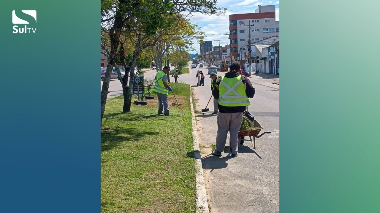 Camaquã faz limpeza e manutenção na Avenida Nestor de Moura Jardim