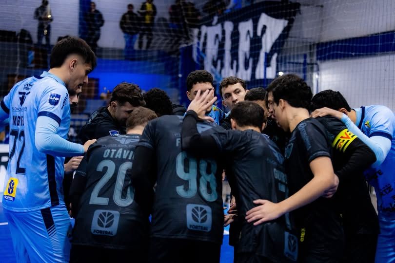 Camaquã Futsal enfrenta Jaraguá em jogo decisivo pelas quartas da Copa LNF