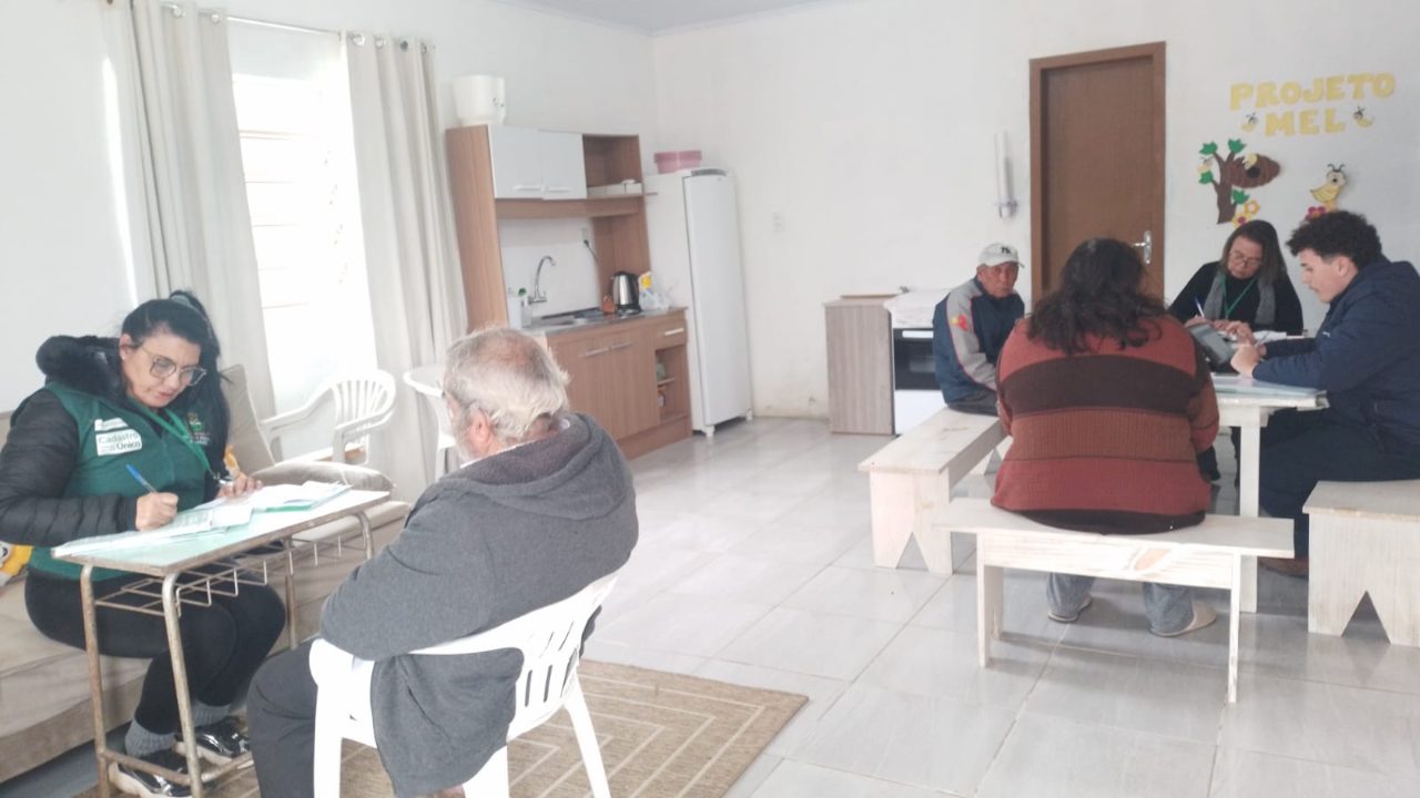 Camaquã leva Cadastro Único à comunidade da Ilha Santo Antônio