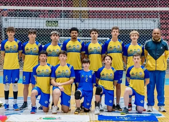 Camaquã Vôlei disputa 7ª Copa Polvo em São Leopoldo com equipe Sub-18