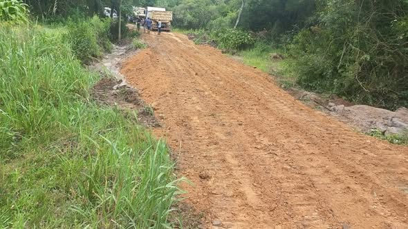 Caminho Novo: Obra na divisa com Amaral Ferrador garante segurança e escoamento da produção