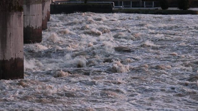 Chuvas intensas e granizo atingem cidades da região e deixam famílias afetadas