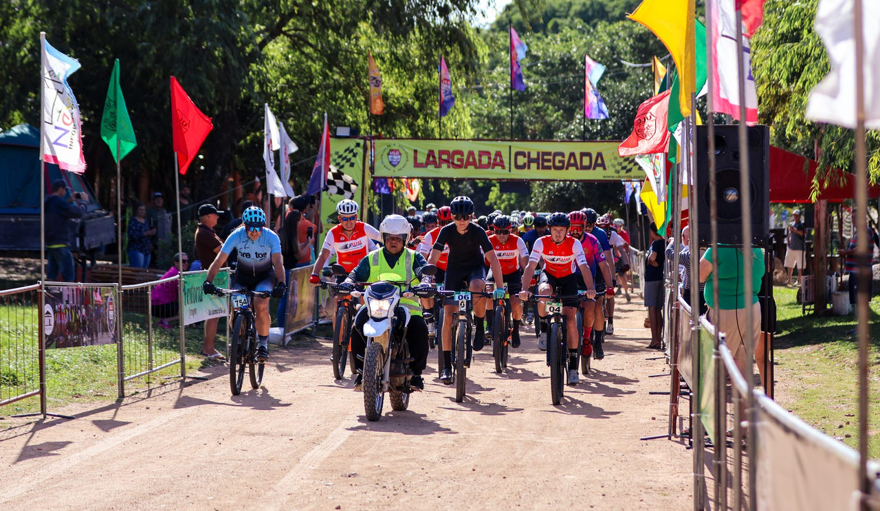 Circuito Zona Sul de Mountain Bike movimenta esporte e turismo em Cristal