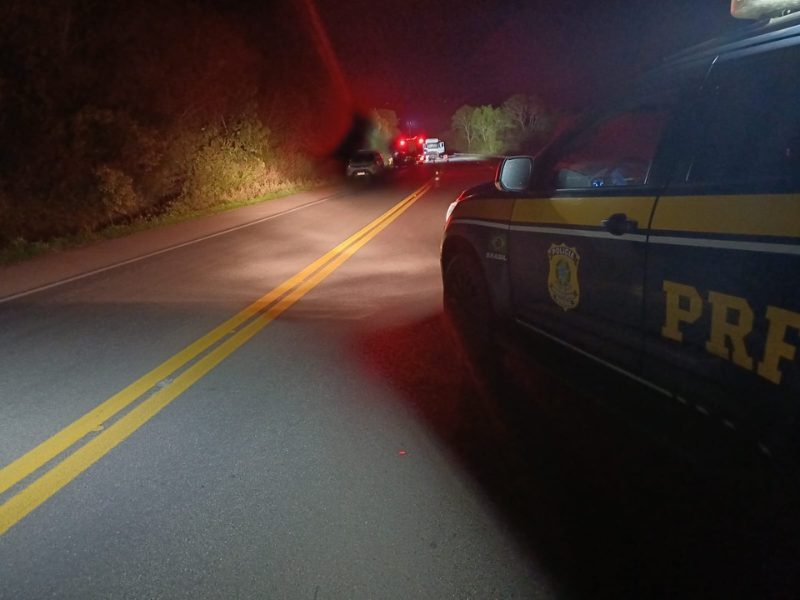 Colisão frontal na BR-392, em Canguçu, deixou uma pessoa morta neste domingo. Foto: Divulgação