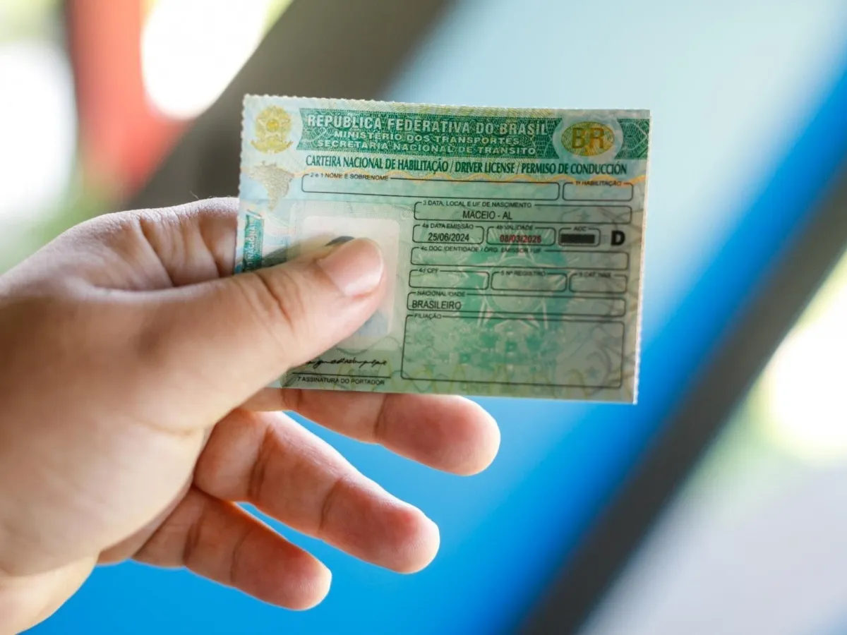 Debate sobre instrutores de trânsito autônomos levanta alerta sobre segurança