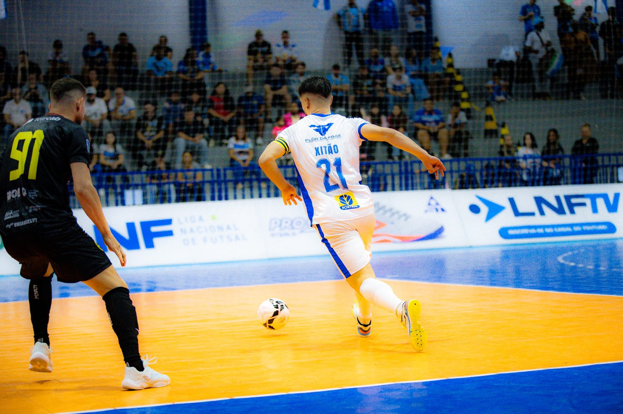 Estreia com emoção: veja como foi o empate do Vélez na LNF Silver 2026