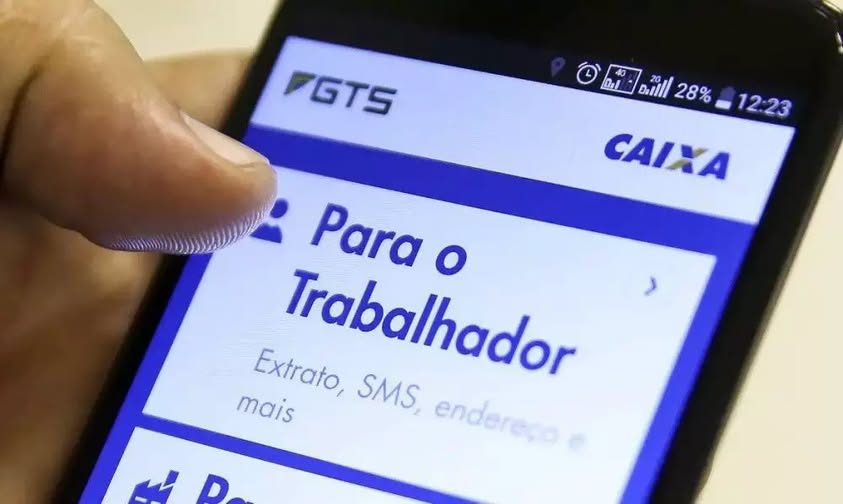 Distribuição do lucro do FGTS aumenta o saldo das contas vinculadas dos trabalhadores em 2025. Foto: Redes sociais / Reprodução