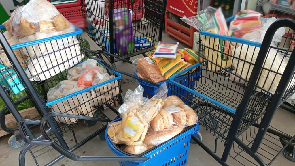 Força-Tarefa apreende 300 kg de alimentos impróprios em comércios de São Lourenço do Sul