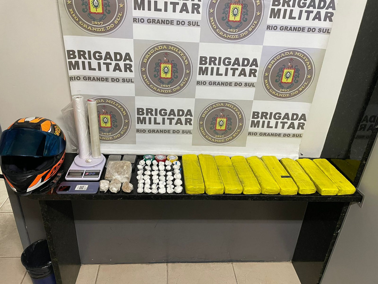 Força Tática desarticula esquema de distribuição de drogas na localidade de Monte Castelo