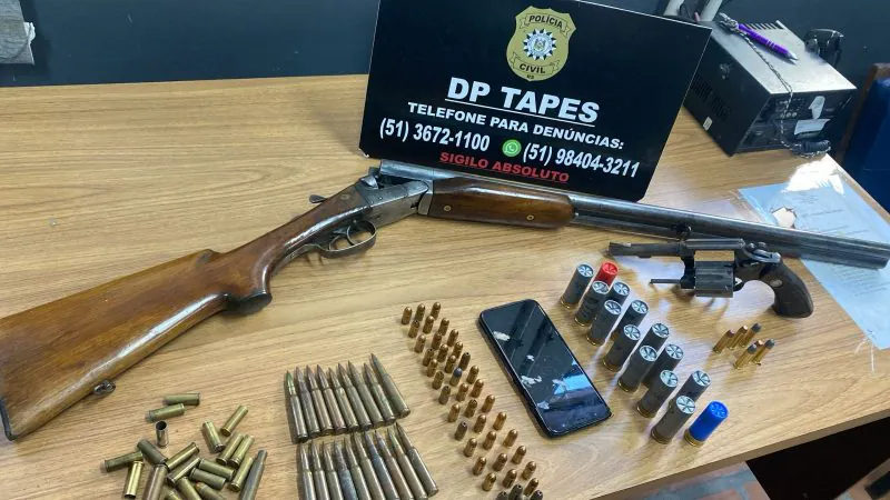 Idoso de 85 anos é preso por porte ilegal de arma e tentativa de homicídio