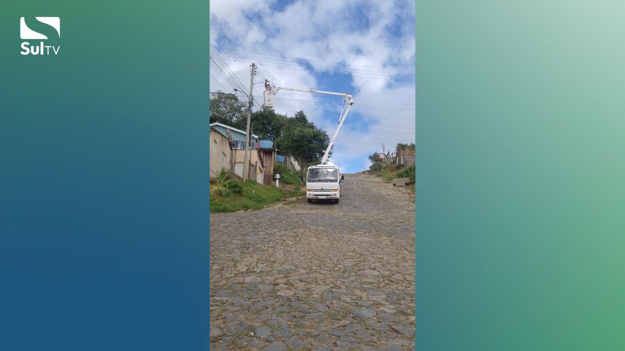 Iluminação pública passa por reparos no bairro Floresta, em Camaquã