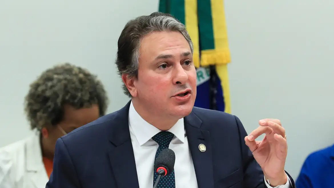 MEC vai liberar recursos para escolas de cidades com contas pendentes