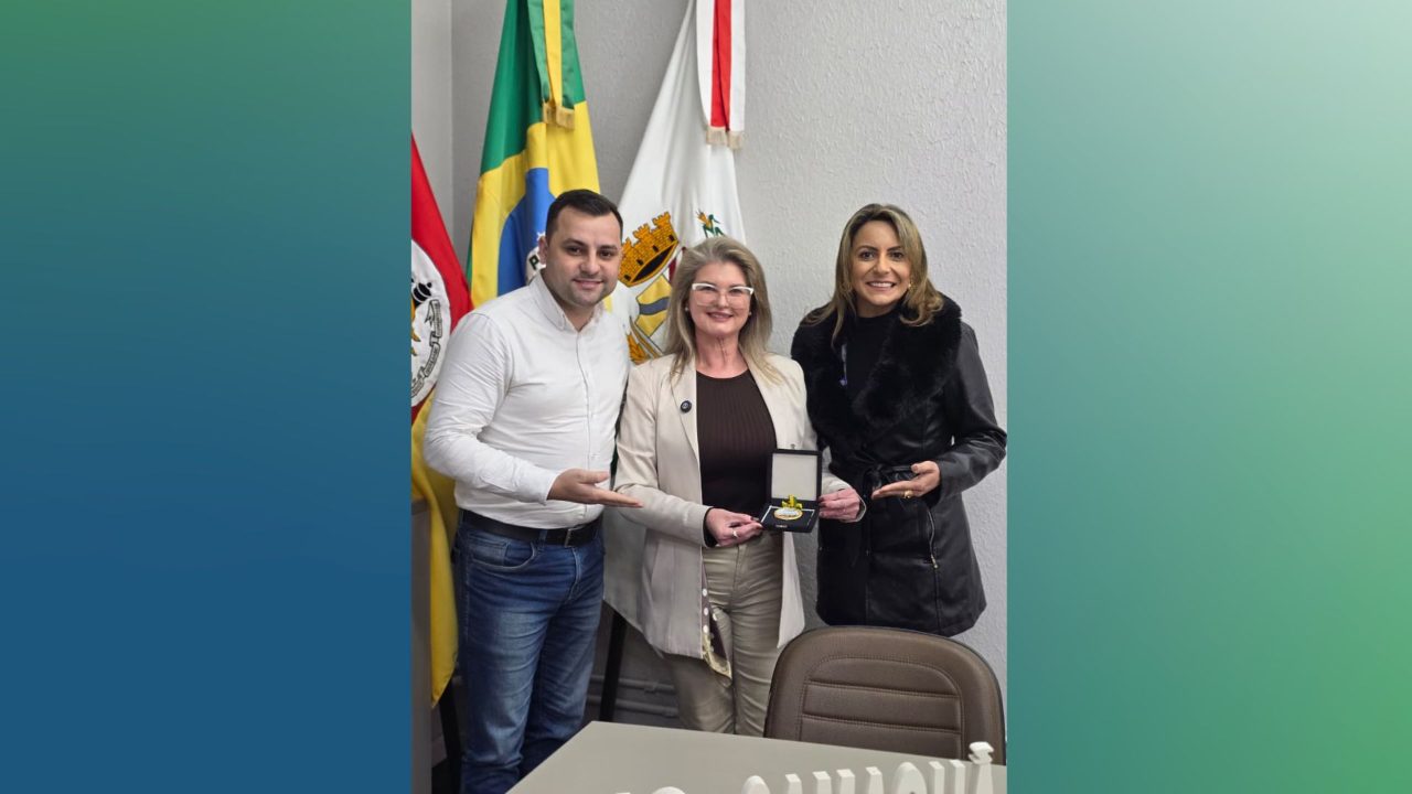Nádia Schaidhauer é anunciada como primeira patrona da Semana da Pátria 2026 em Camaquã. Foto: Prefeitura de Camaquã - Divulgação