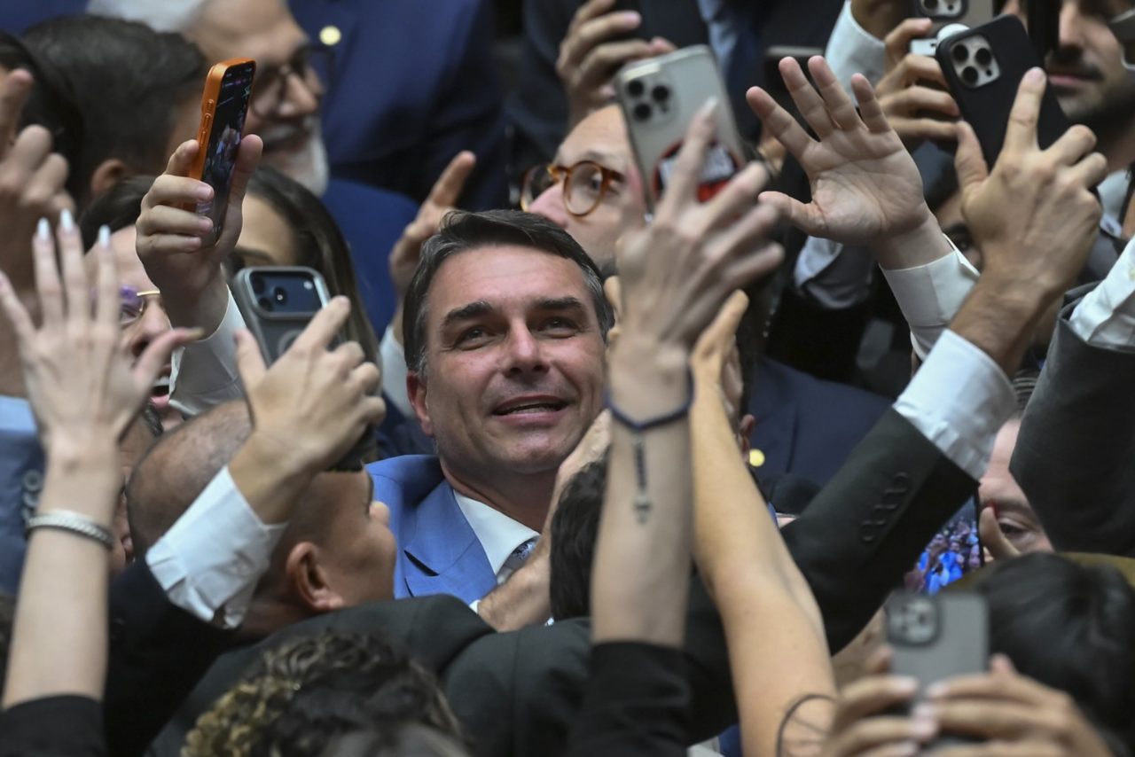 Alterações na Constituição dependem de PEC e esbarram em cláusulas pétreas