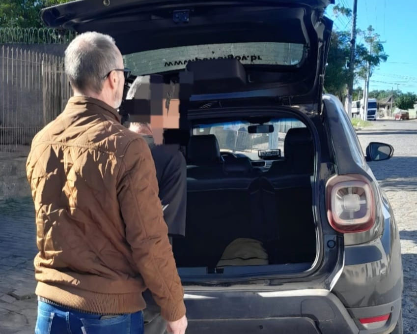 Polícia Civil prende homem por descumprir regras de prisão domiciliar no bairro Vila Nova em Camaquã
