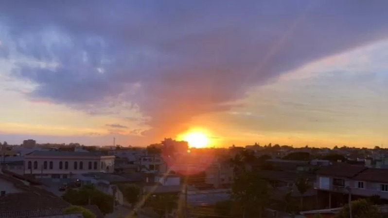 PREVISÃO DO TEMPO: Sol entre nuvens nesta segunda-feira (22) no Sul