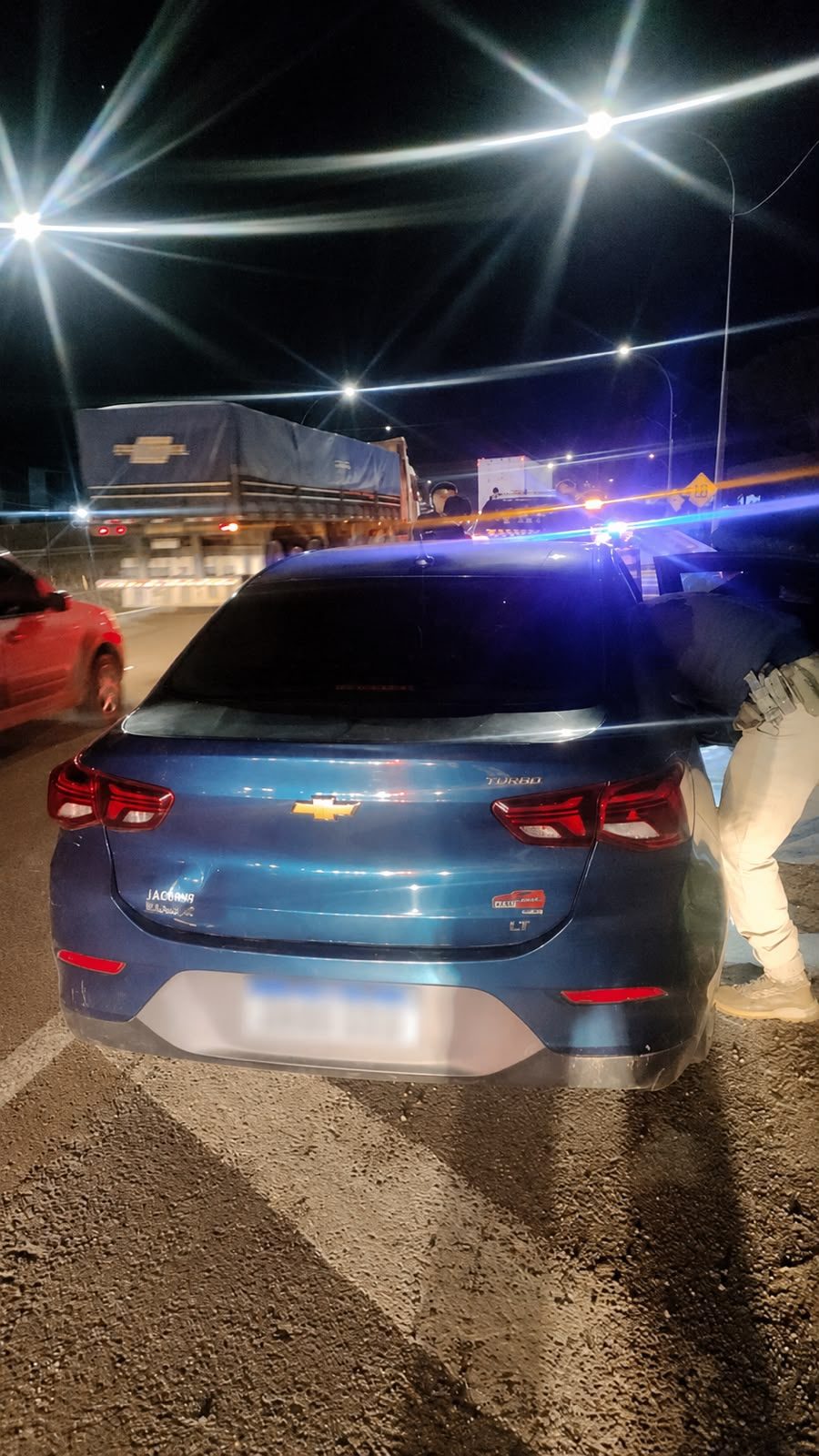 PRF apreendeu 254 gramas de crack durante abordagem na BR-386, em Nova Santa Rita. Foto: Policia Rodoviaria Federal / Divulgação