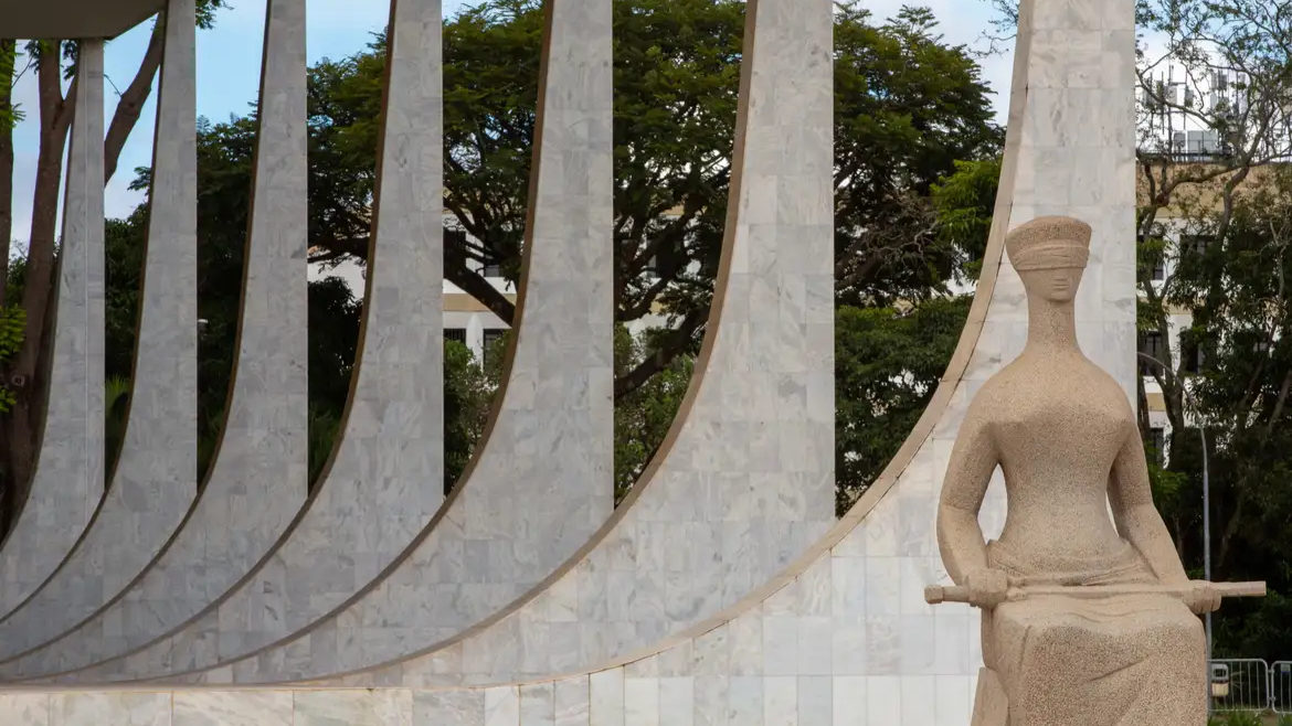 STF deve julgar dia 14 regras sobre investigação de acidentes aéreos
