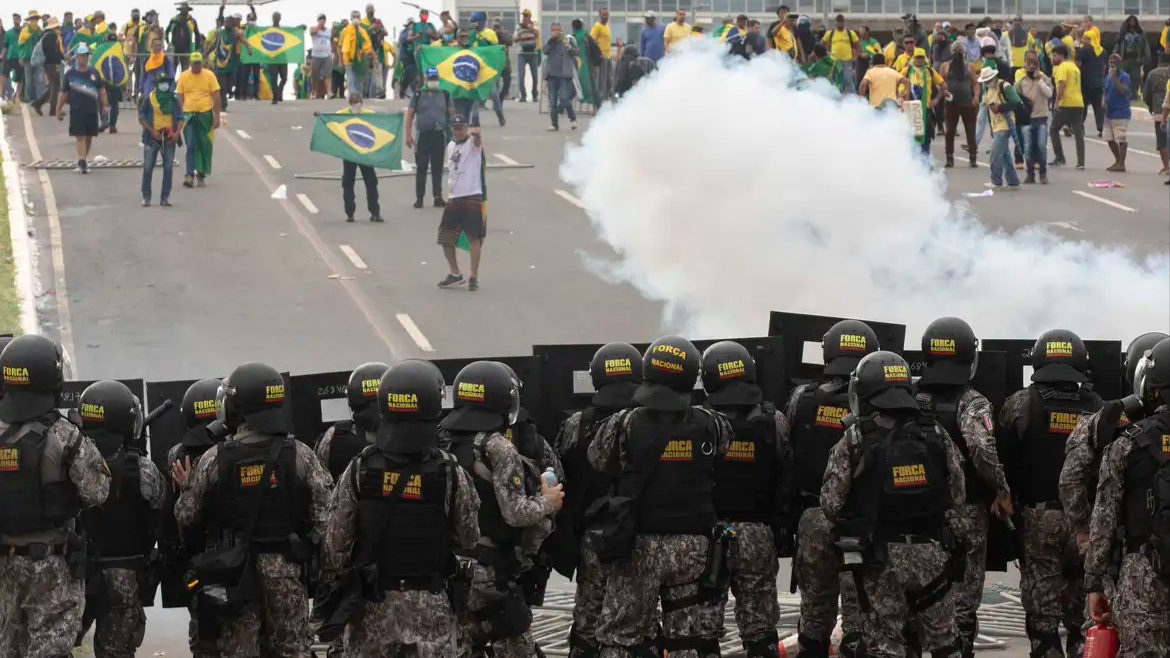 STF torna réu acusado de convocar pessoas para atos golpistas de 8/1