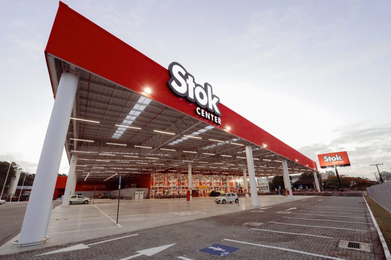 Stok Center abre feirão de vagas em Camaquã para nova loja