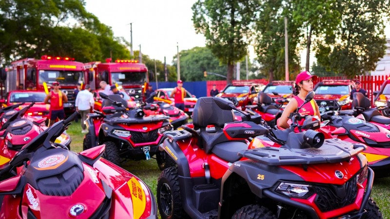 São Lourenço do Sul recebe viatura nova para o Corpo de Bombeiros Militar