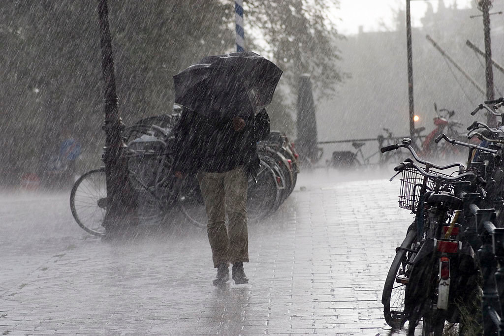 Tempo firme no RS muda no fim de semana e Defesa Civil emite alerta para chuva forte