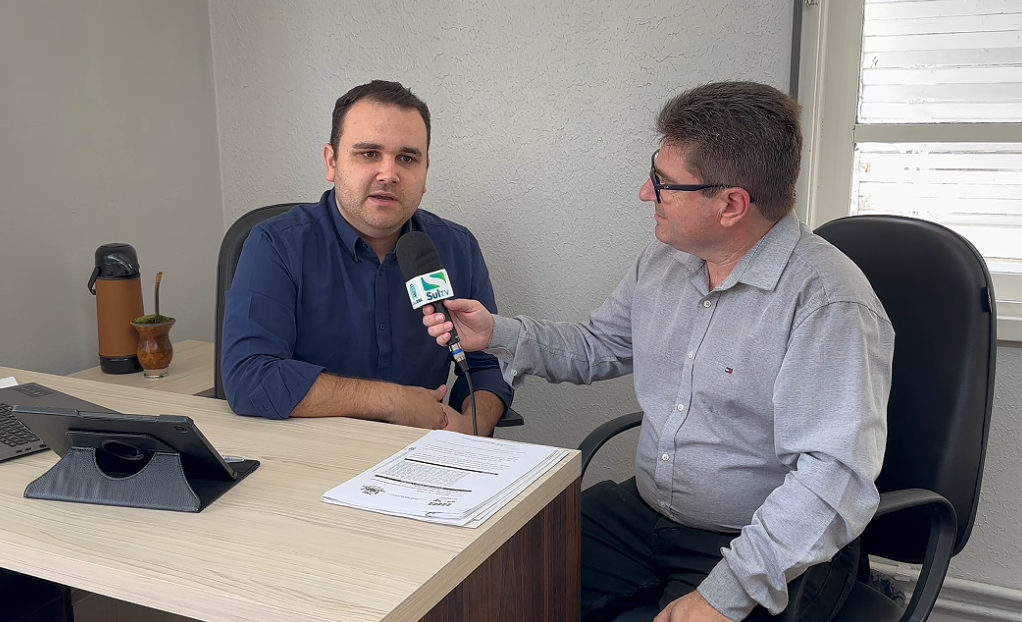 Vitor Azambuja assume Secretaria Especial de Governo e Tilli assume vaga na Câmara