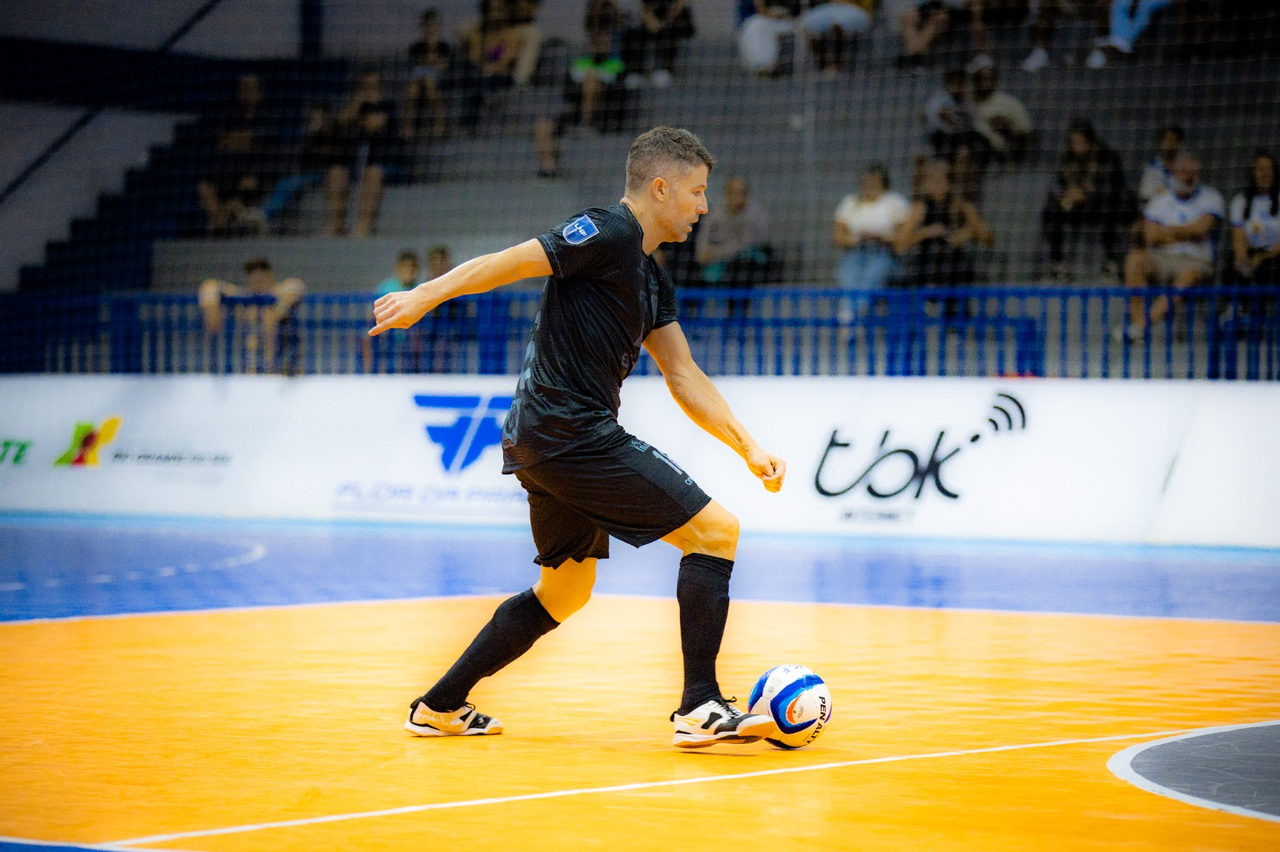 Vélez Camaquã enfrenta ACBF no Ginásio Municipal pela rodada final da Taça Farroupilha