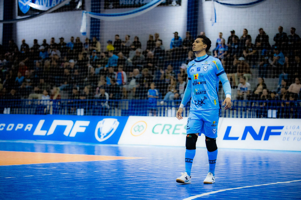 Vélez Camaquã enfrenta Lages Futsal pela 5ª rodada da LNF Silver nesta terça-feira (12)