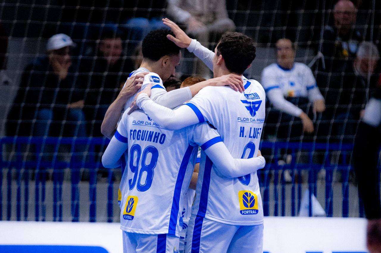 Vélez Camaquã enfrenta Lagoa Esporte Clube pelo Gauchão de Futsal nesta terça-feira (16)
